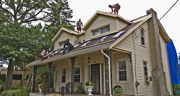 Best New Roof Installation  in Pella, IA